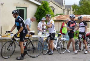 riders at the first food stop