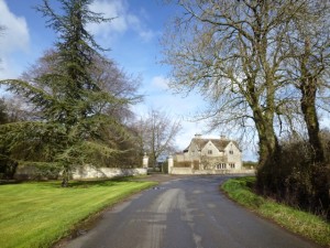 posh gate house