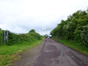 10 cycle path to bridge